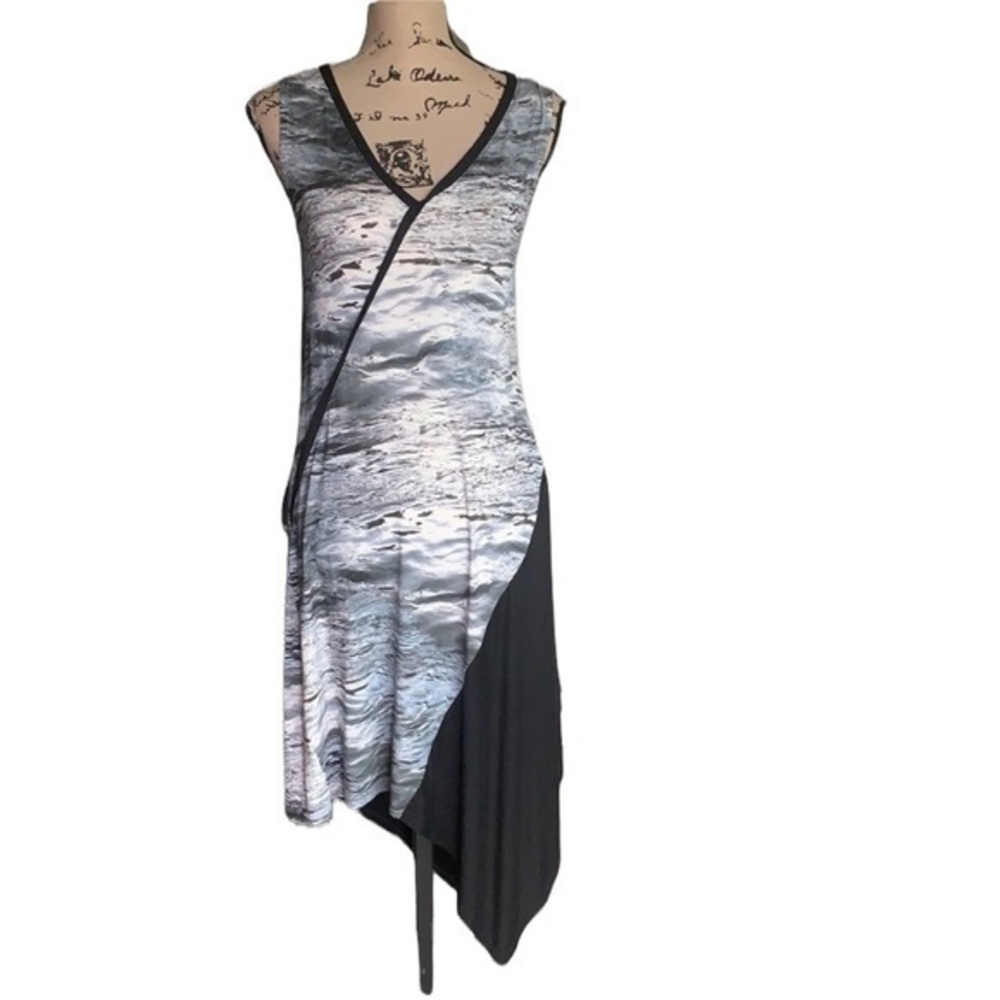 Suki + Solaine Dress Abstract Design Asymmetrical Hem XS